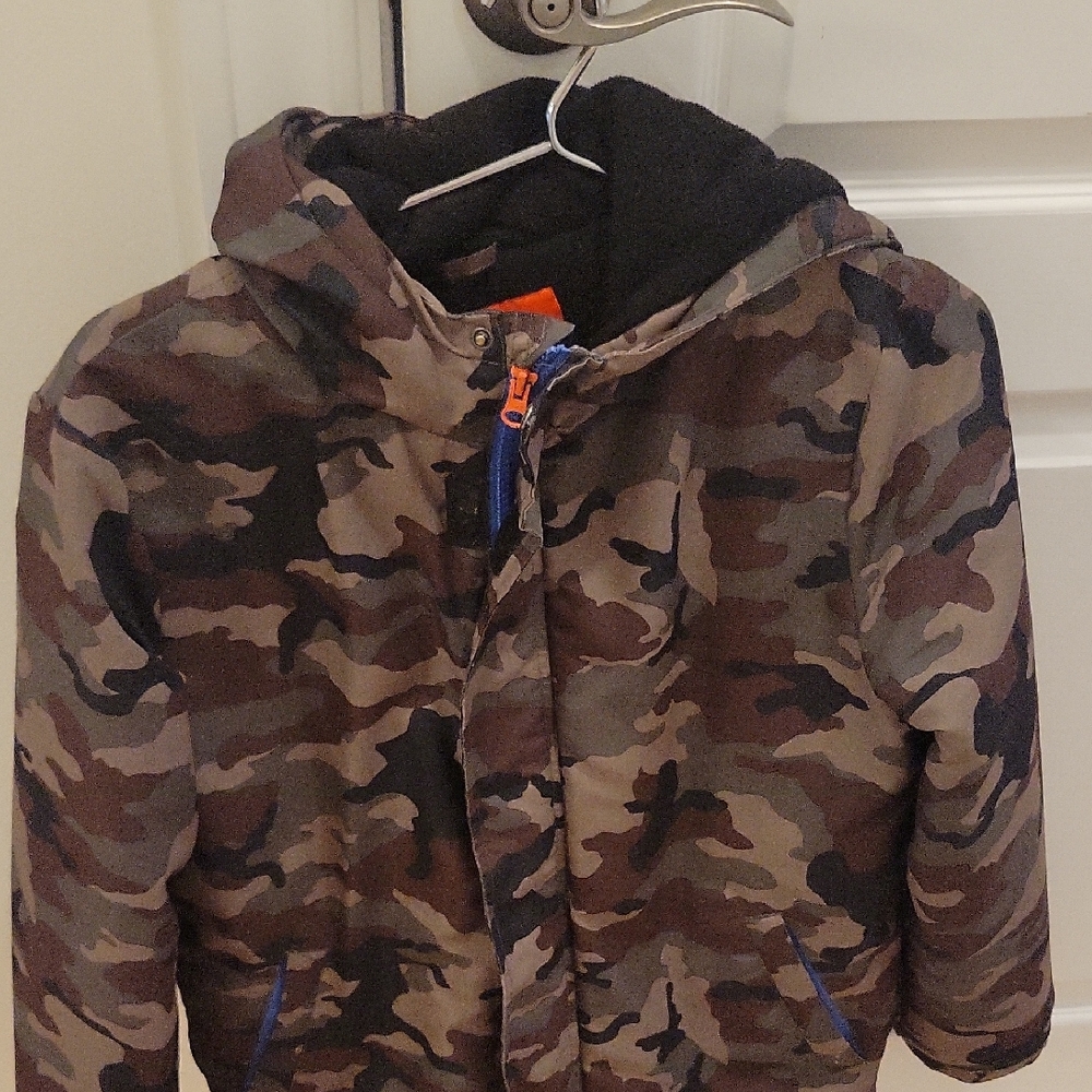 Kids camouflage winter jacket
